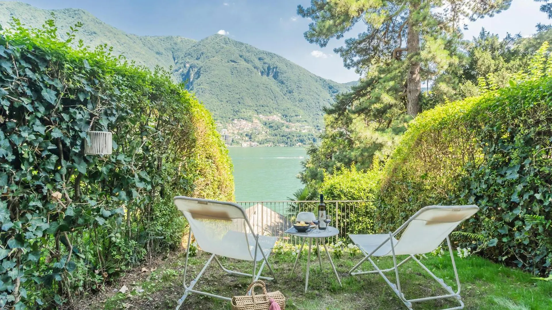 Oc Lake Love By Rent All Como Laglio İtalya